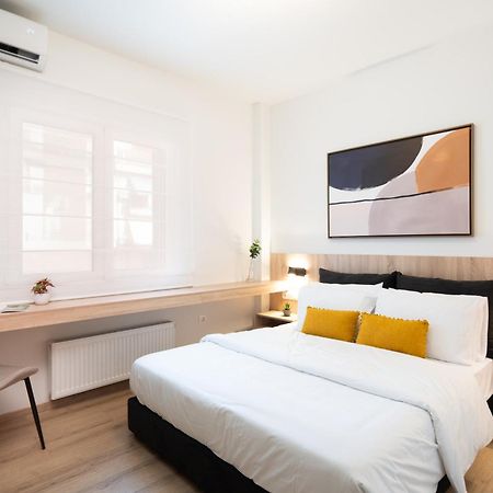 Luxury Apartment Next To The National Museum 아테네 외부 사진