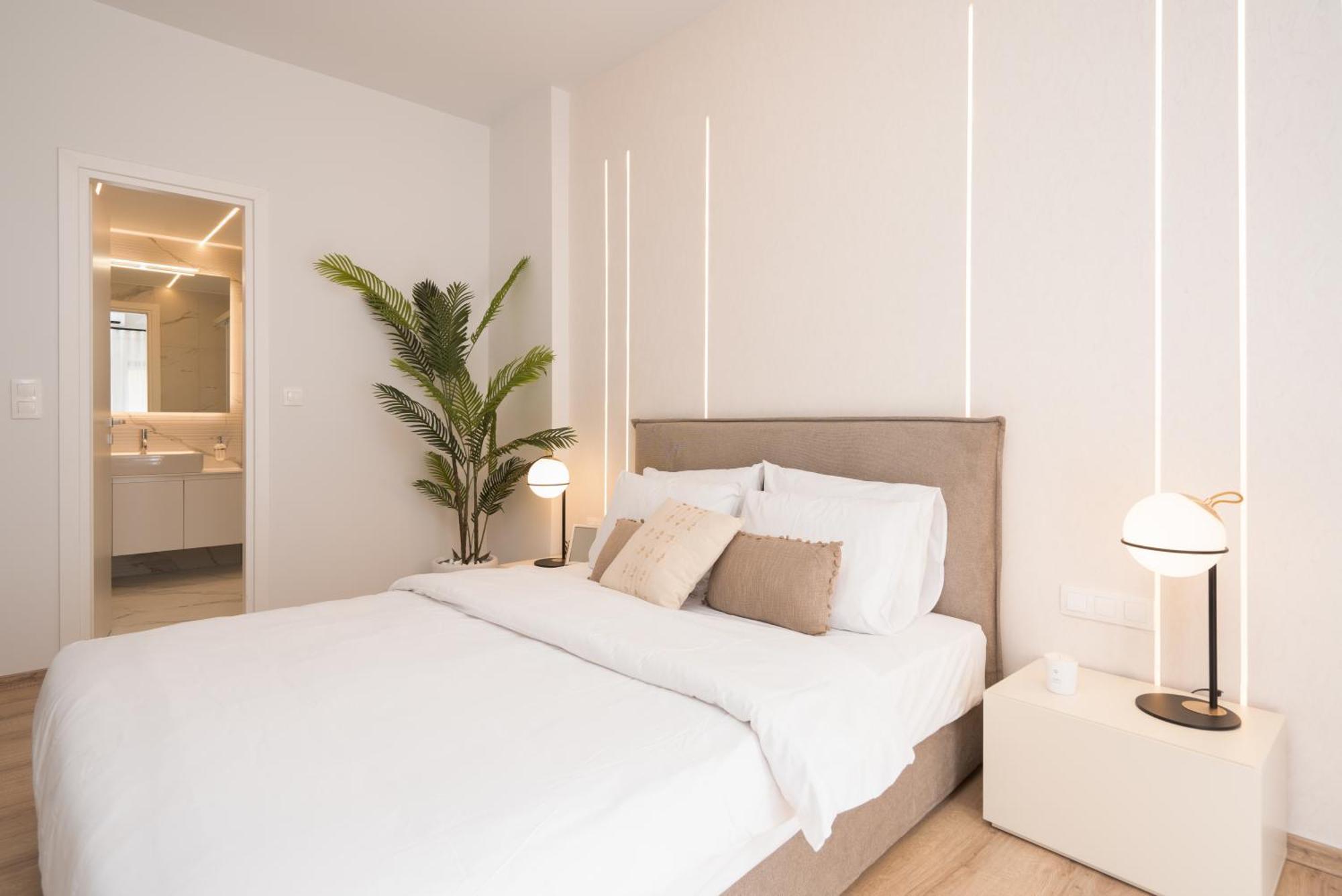 Luxury Apartment Next To The National Museum 아테네 외부 사진