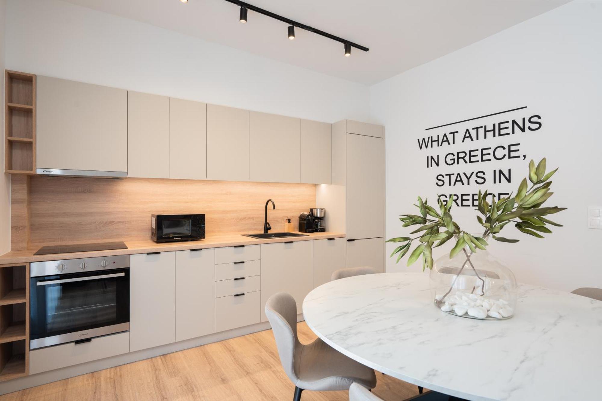 Luxury Apartment Next To The National Museum 아테네 외부 사진