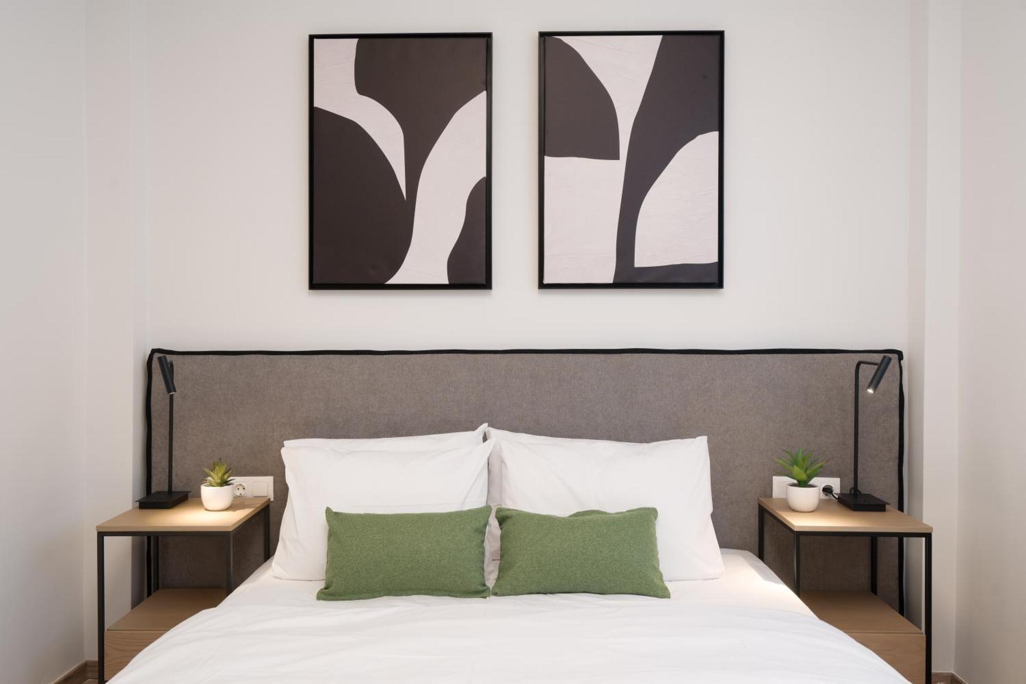 Luxury Apartment Next To The National Museum 아테네 외부 사진